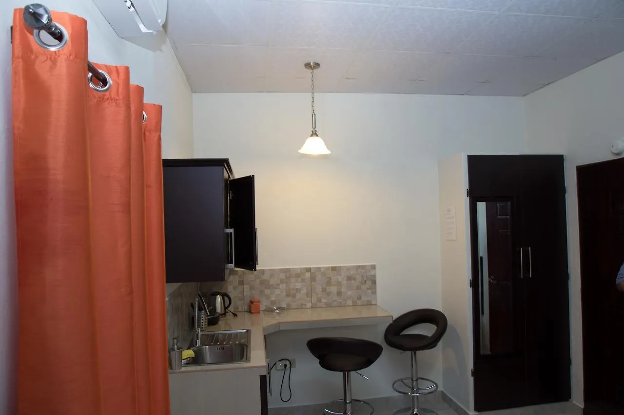 Stayinn Trinidad Piarco 0*,  Trynidad i Tobago